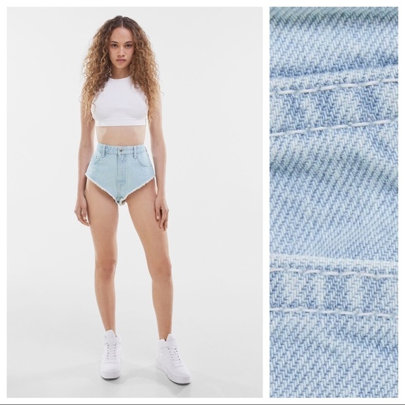 🌹 NWT. Bershka Light Blue High Waisted Five Pocket 80's Denim Shorts. Size 8. - Picture 1 of 7